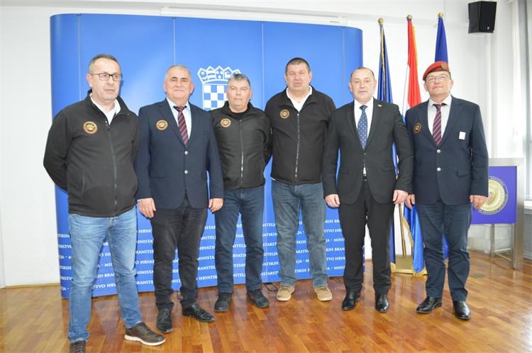 Slika /Dokumenti 2022/DSC_0104.JPG