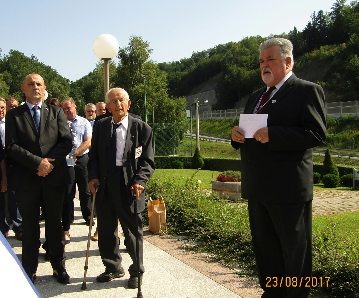 https://branitelji.gov.hr/userdocsimages//FOTOGRAFIJE/Kolovoz/Macelj/Macelj%20foto%203.jpg?width=1500&height=1000&mode=max